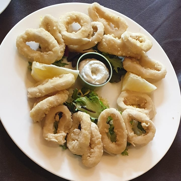 photo of V DE VEGETTA Calamares a la vegana shared by @tereytere on  07 Feb 2021 - review