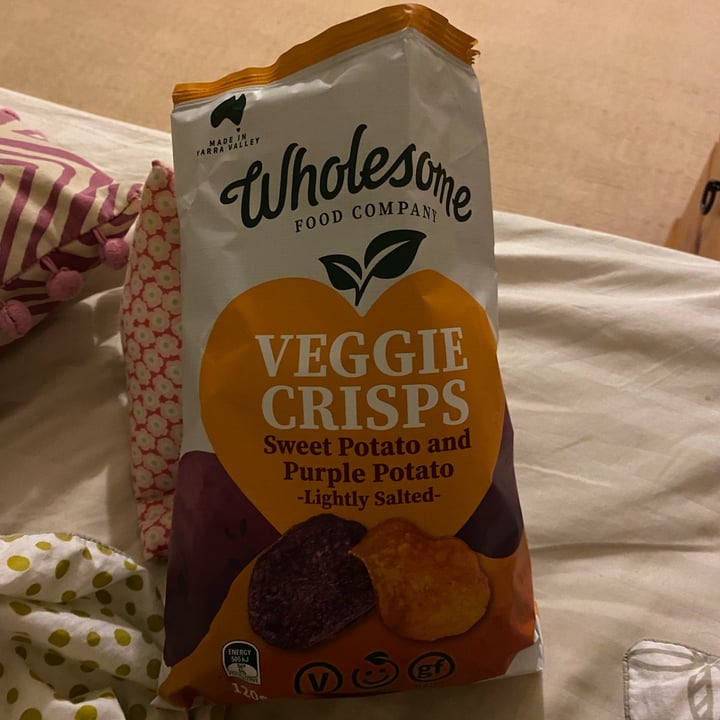 photo of Wholesome food company Veggie crisps sweet potato and purple potato shared by @plantbasedlover on  26 Jul 2022 - review