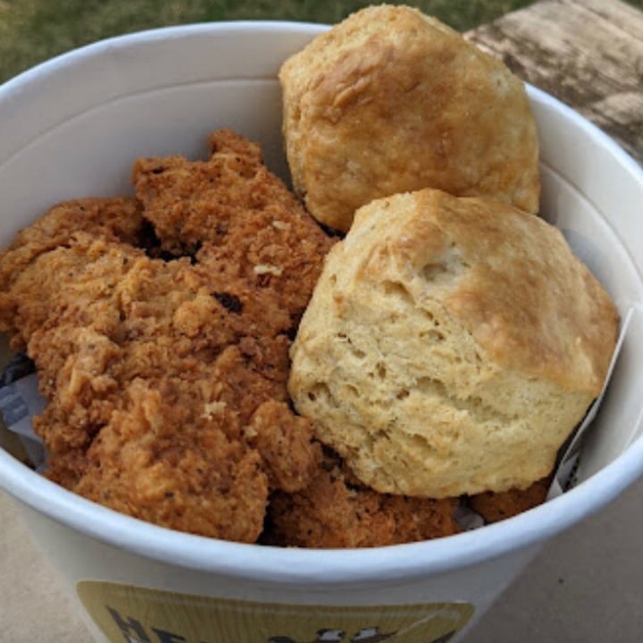 photo of Herbie Butcher's Fried Chicken Small Bucket shared by @annettej on  17 Sep 2021 - review