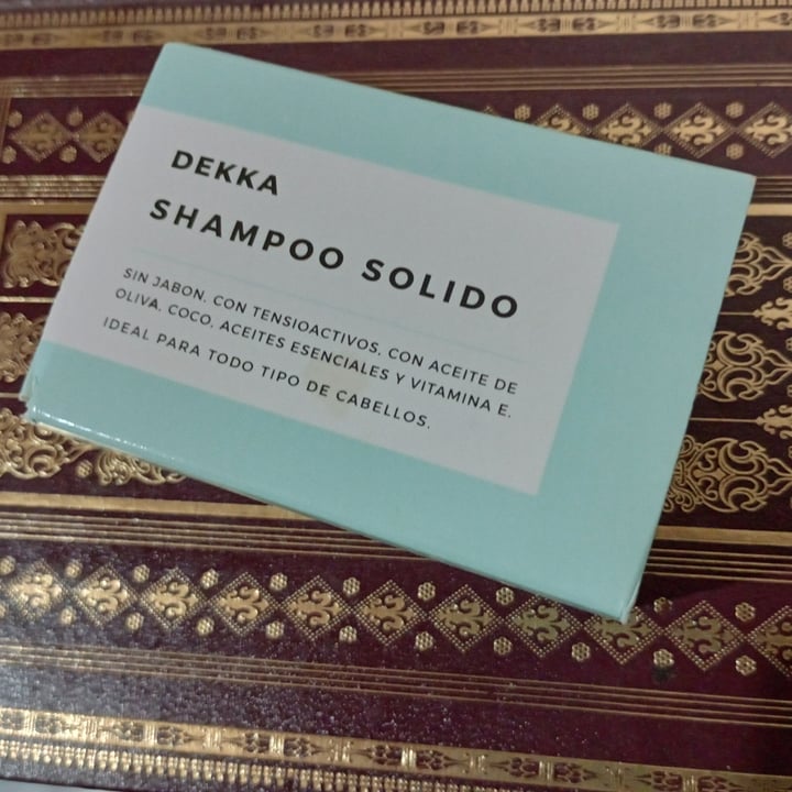 photo of Dekka Dekka Shampoo solido shared by @micahildt on  01 Dec 2022 - review