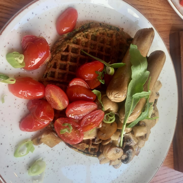 photo of The Daily Coffee Café - Eden On The Bay vegan waffle stack shared by @chloewho on  19 Nov 2022 - review