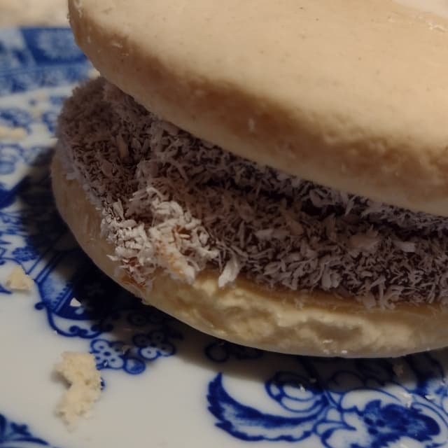 Foto del plato “alfajor de maicena”