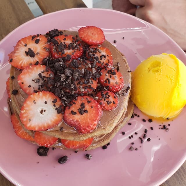 Photo of the dish “Oreo pancakes”