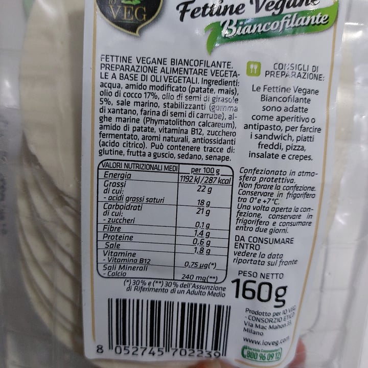 photo of ioVEG Fettine Vegane Bianco Filante shared by @carolaco on  26 Mar 2022 - review