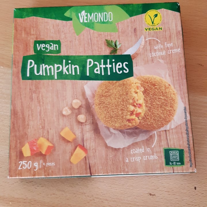 photo of Vemondo Pumpkin patties vegan shared by @isasici on  25 Mar 2022 - review