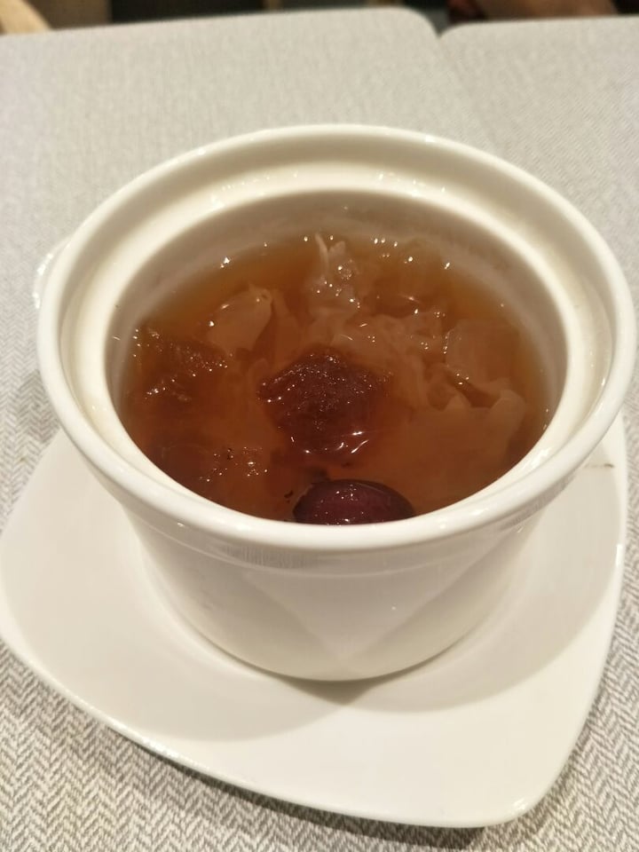 photo of Elemen @ PLQ Mall Double Boiled Lemongrass With Peach Gum shared by @lou on  02 Dec 2019 - review