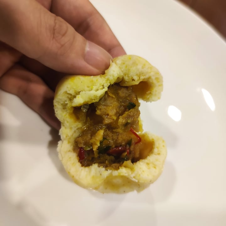 review photo of Krop Curry Bun shared by @muzzypetra on 25 Mar 2021 - review
