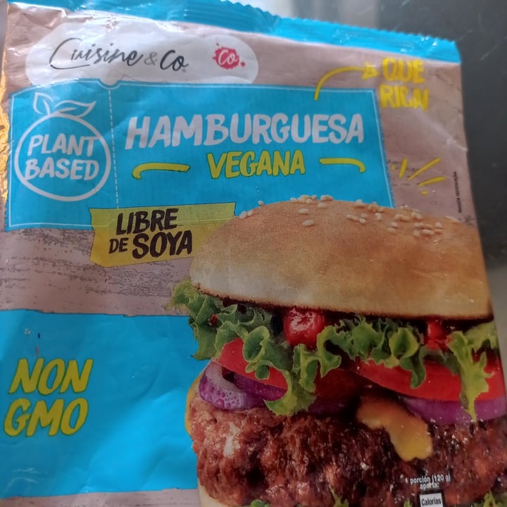 review photo of Cuisine & Co Hamburguesa de carne vegana shared by @antu on 30 Sep 2021 - review