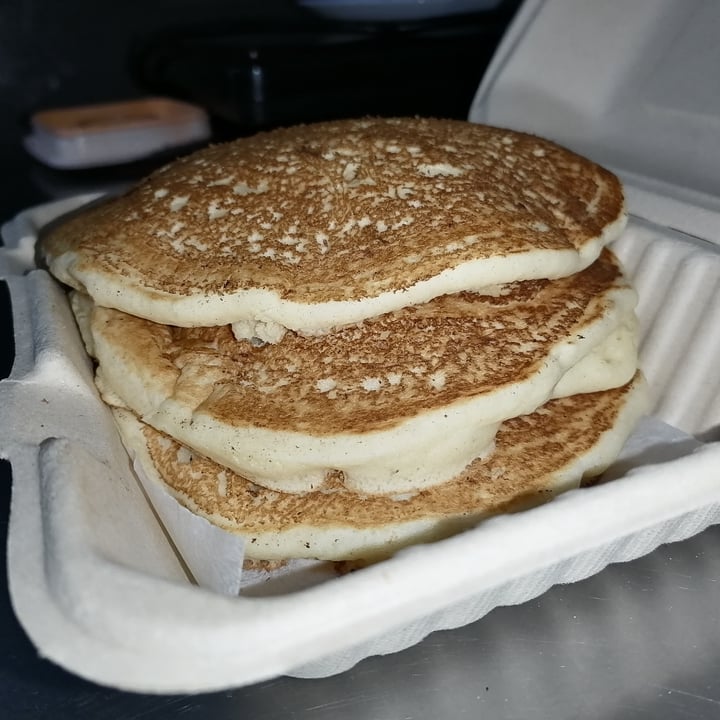 review photo of Carenina. Vegan Bistro. Hot-cakes shared by @ossus on 22 Sep 2022 - review