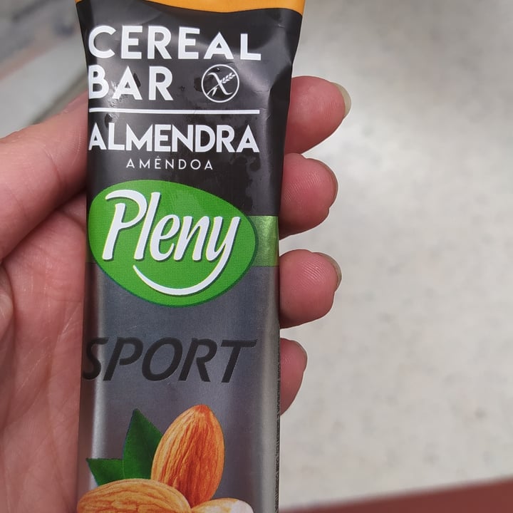 photo of Pleny Barra Sport Con Almendras shared by @rocio31 on  07 Aug 2021 - review