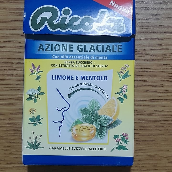 review photo of Ricola Limone e mentolo azione glaciale shared by @sorj8 on 08 Aug 2022 - review