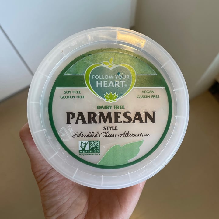 photo of Follow Your Heart Dairy-Free Parmesan Shredded shared by @lyndiejw on  13 Jun 2021 - review