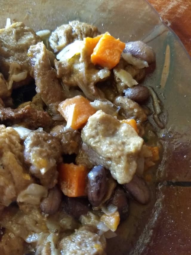 Photo of the dish “Seitán con maní y zanahoria”