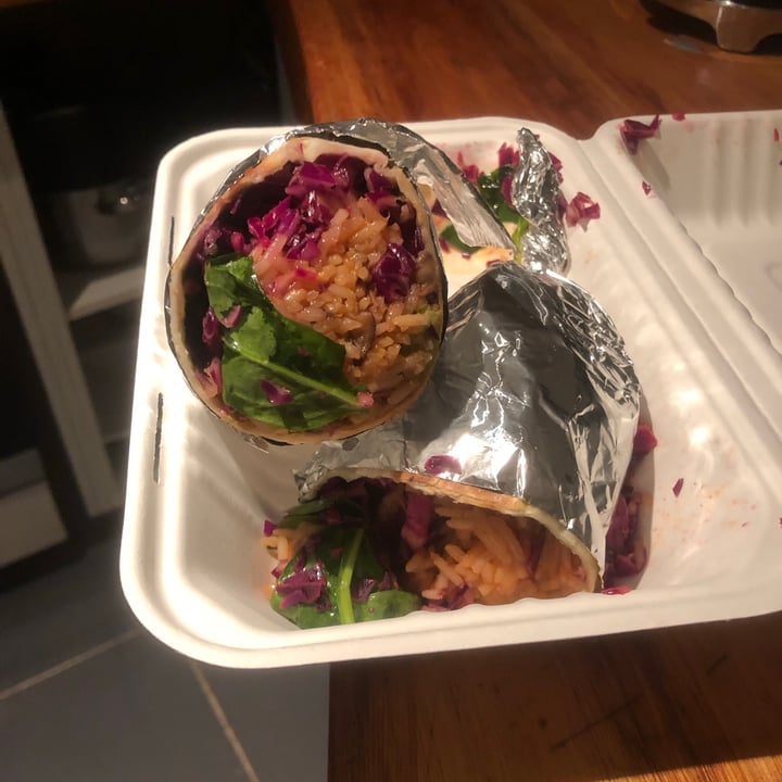 photo of Manna Food Co. BBQ Burrito shared by @tsbarker on  10 Jun 2020 - review