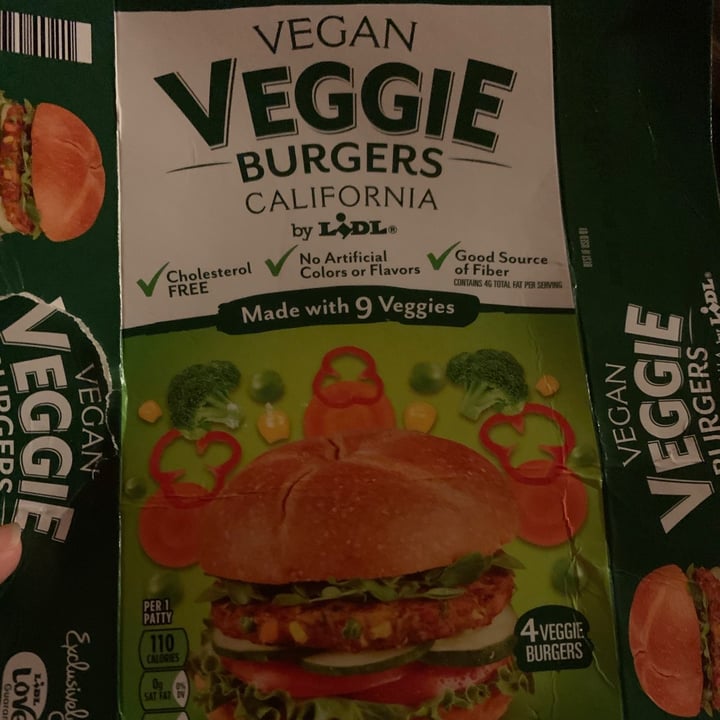 photo of Vemondo  Vegan Veggie Burger shared by @grumplestiltskins on  05 Jan 2021 - review