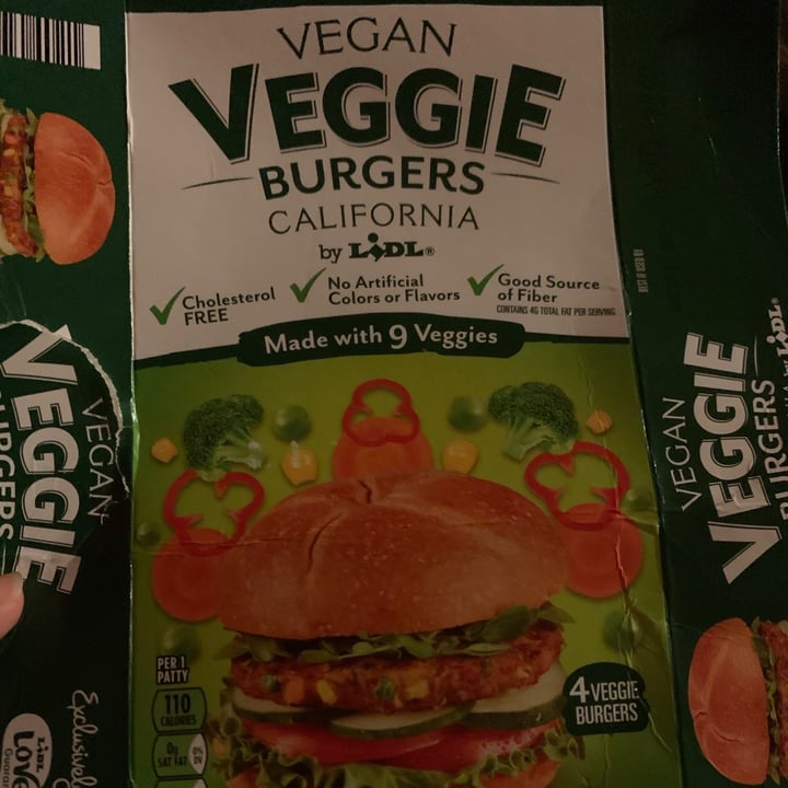 review photo of Vemondo Vegan Veggie Burger shared by @grumplestiltskins on 05 Jan 2021 - review
