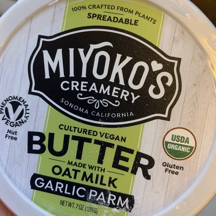 photo of Miyoko's Creamery Cultured Vegan Butter Made With Oat Milk Garlic Parm shared by @klombard on  29 Apr 2020 - review