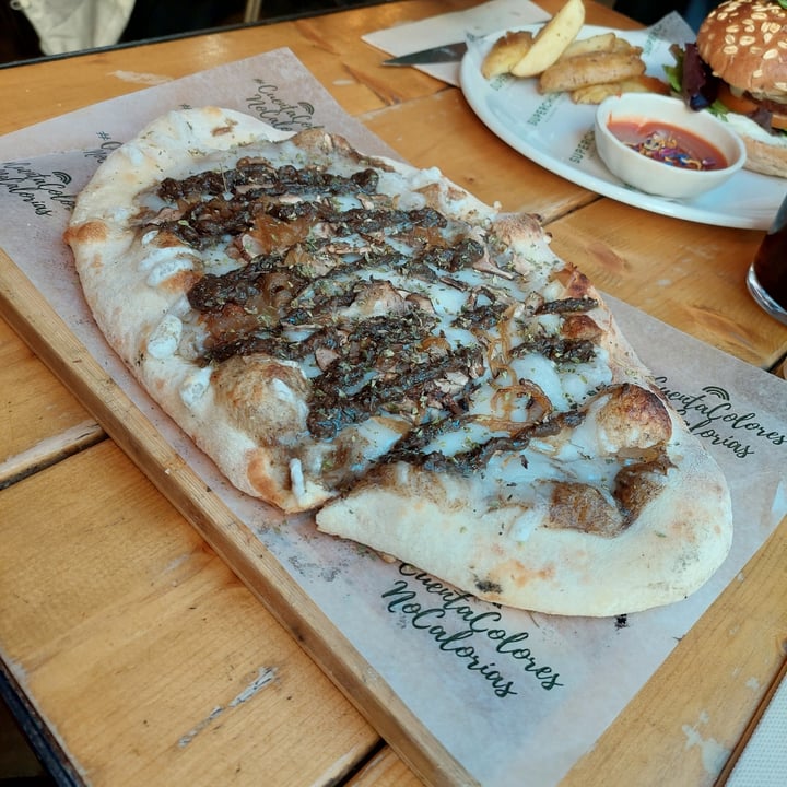 photo of SUPERCHULO MADRID Pizza Trufada shared by @runa on  15 Jan 2022 - review