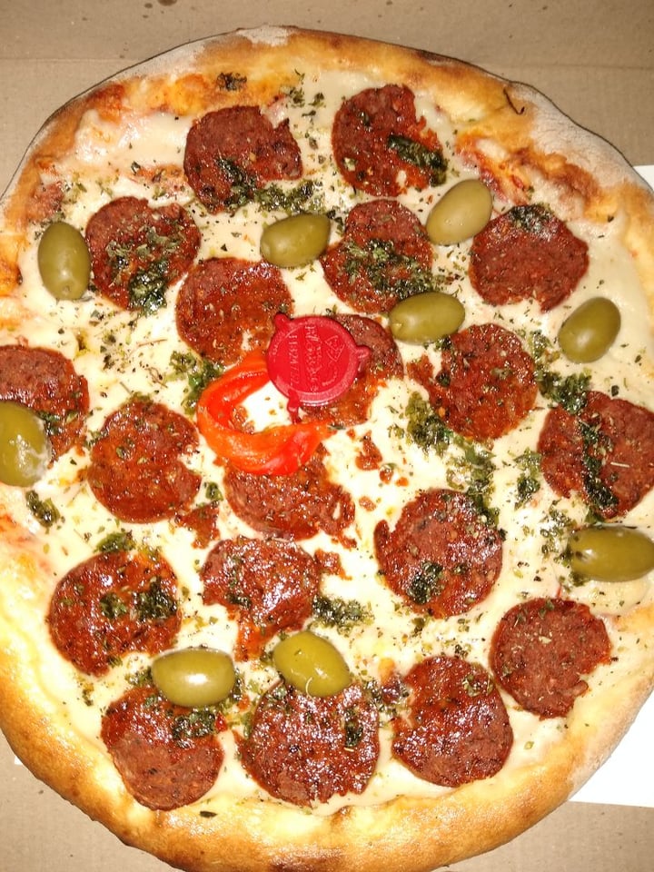 photo of Blondie Pizza Vegana De Quesofu Y Longaniza Vegetal shared by @ksvegan on  06 Nov 2019 - review