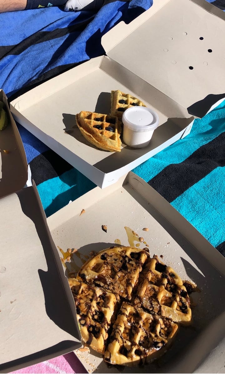 photo of Jessy's Waffles Lemon and poppyseed waffle shared by @hannahaltmann on  01 Aug 2020 - review