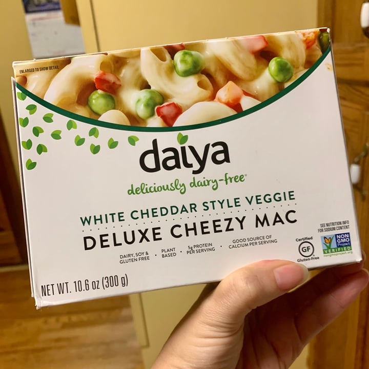 photo of Daiya Alfredo Style Deluxe Cheezy Mac shared by @heathereve on  17 Oct 2020 - review