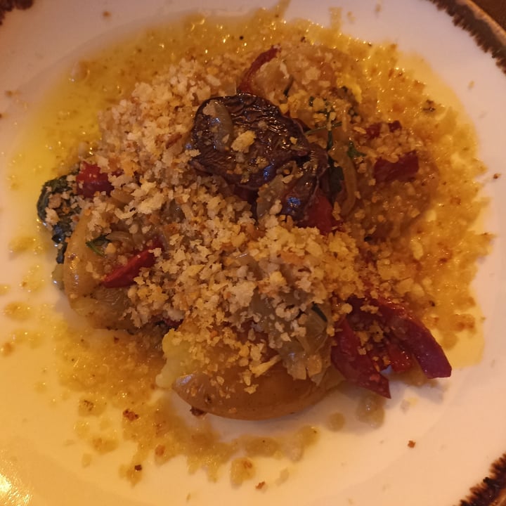 photo of Kong - Food Made With Compassion Happy Octopus à Lagareiro shared by @trajkovskagutierrez on  18 Apr 2022 - review