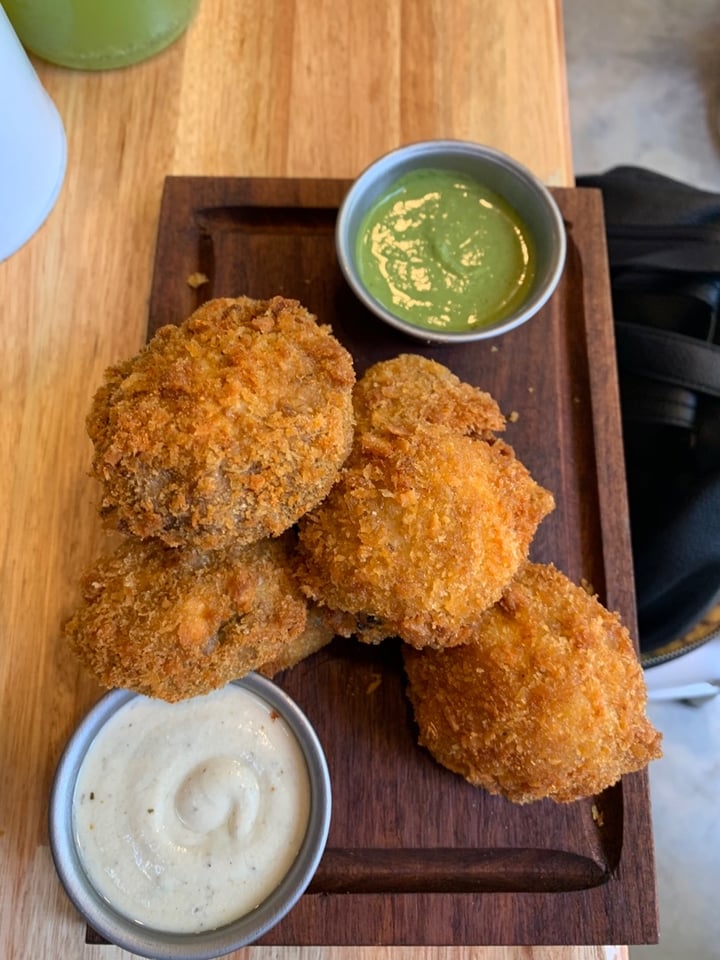 review photo of Vivet Market Restó Hongos Rebozados shared by @canica on 09 Feb 2020 - review