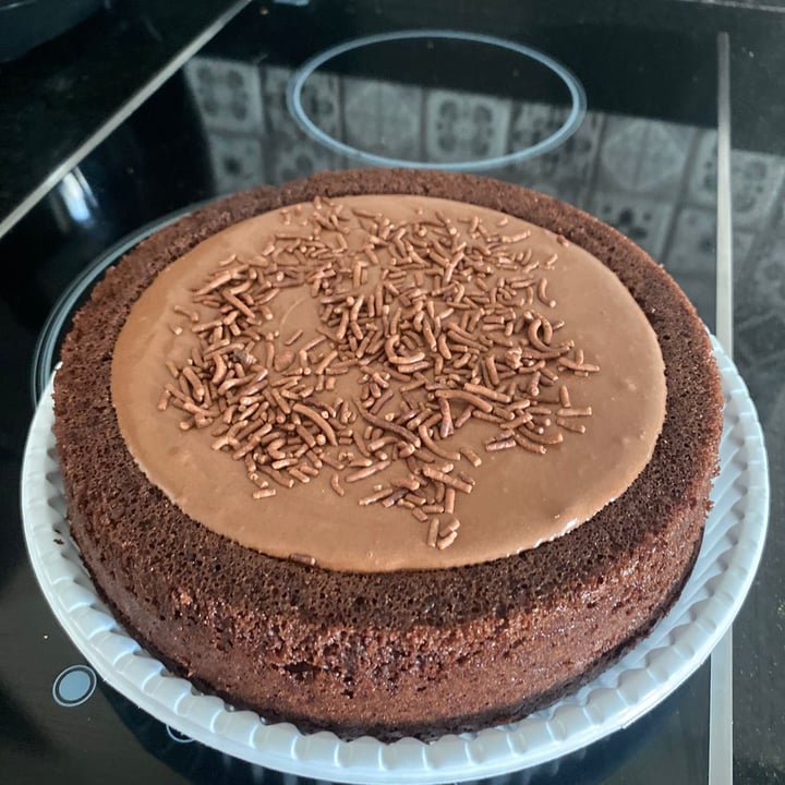 review photo of ges yu Bolo de Chocolate shared by @euvivoparacomer on 26 Jul 2022 - review