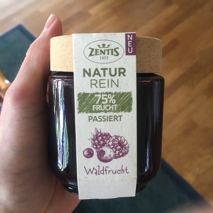 photo of Zentis Passiert Waldfrucht shared by @mitschi on  01 Jun 2021 - review