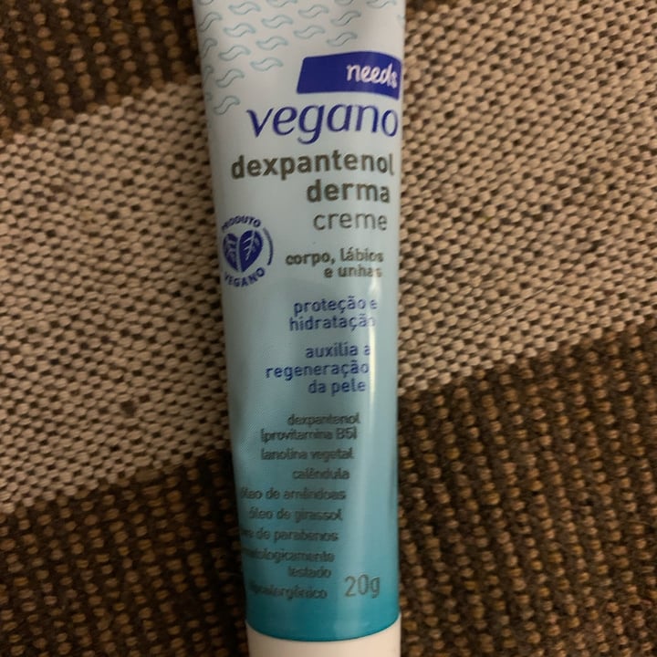 photo of Needs dexpantenol derma creme corpo,lábios e unhas shared by @vecle on  12 Jun 2022 - review