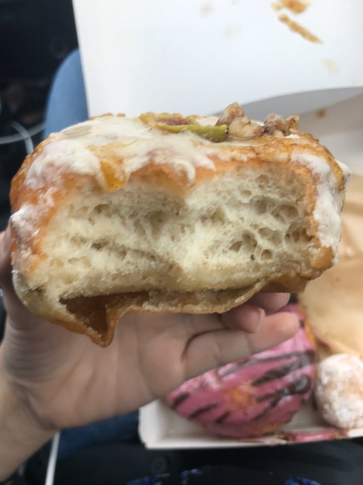 photo of Bite Me Café Donut de Oreo shared by @the2clocksgirl on  20 Nov 2019 - review