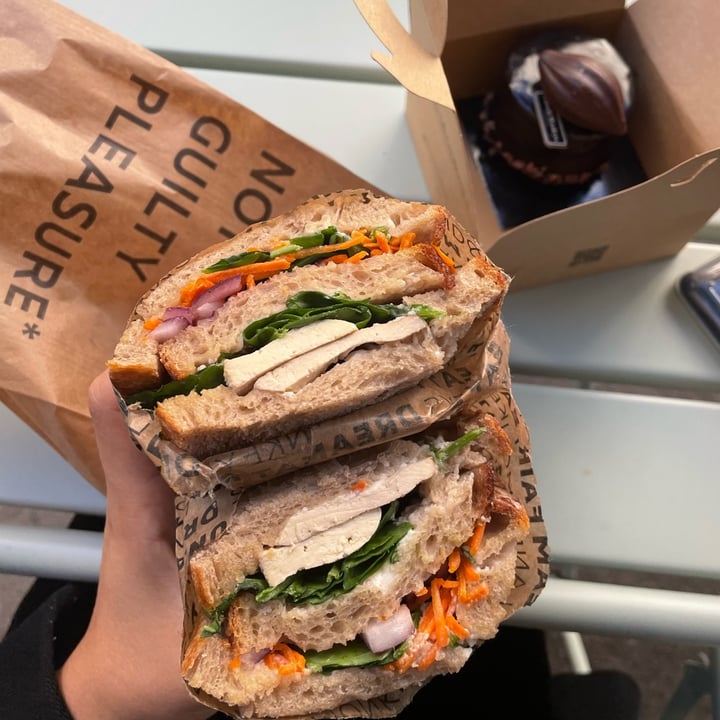 photo of Land&Monkeys Sandwich Umami shared by @coraleeats on  20 Oct 2022 - review