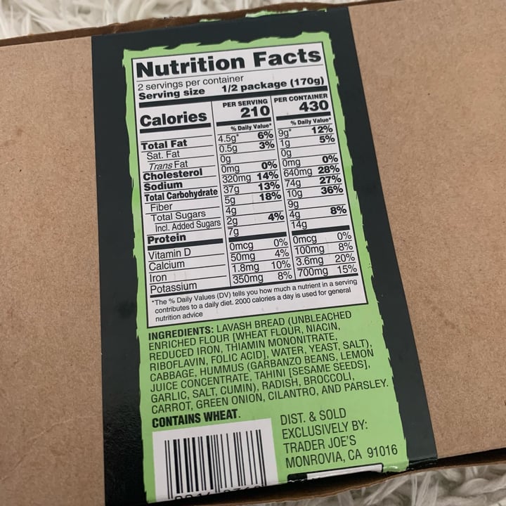 photo of Trader Joe's Veggie Wrap with Hummus shared by @hereforareason on  30 Oct 2021 - review