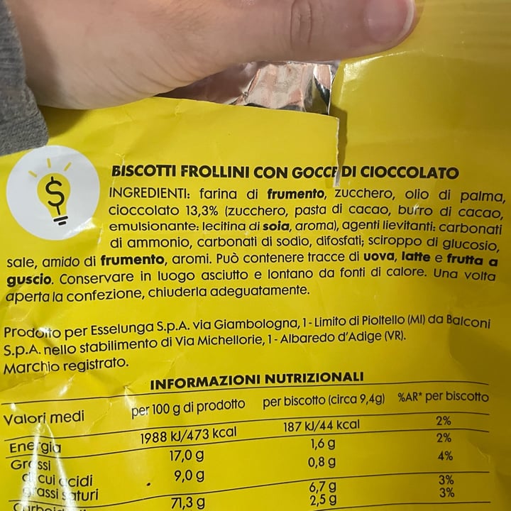 photo of Esselunga - Smart Frollini Con Gocce Di Cioccolato shared by @cecicarotepatate on  28 Mar 2022 - review