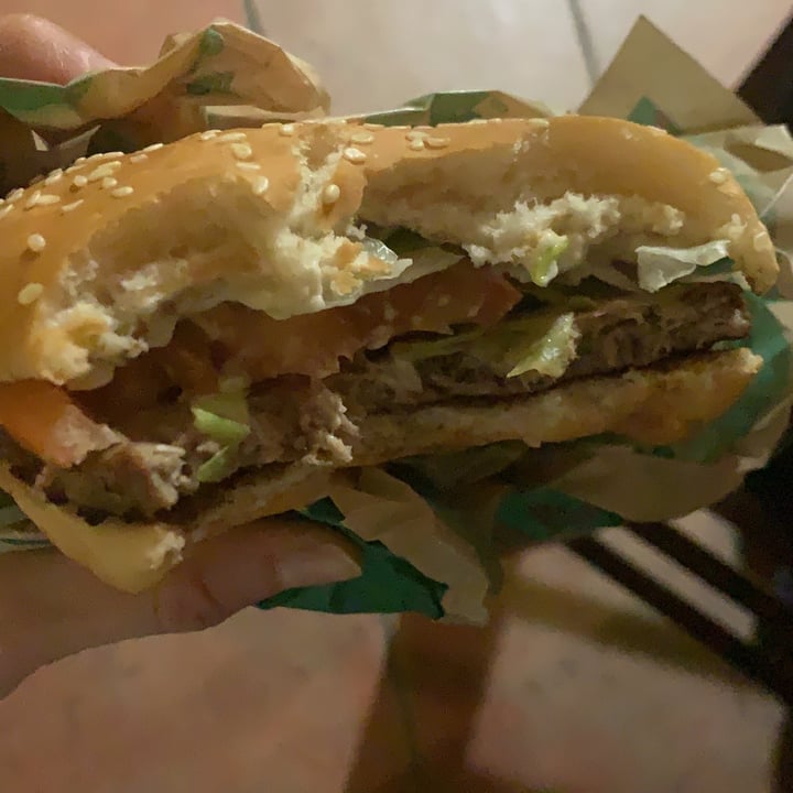 photo of Burger King Plant-Based Whopper shared by @neydal on  12 Jun 2021 - review