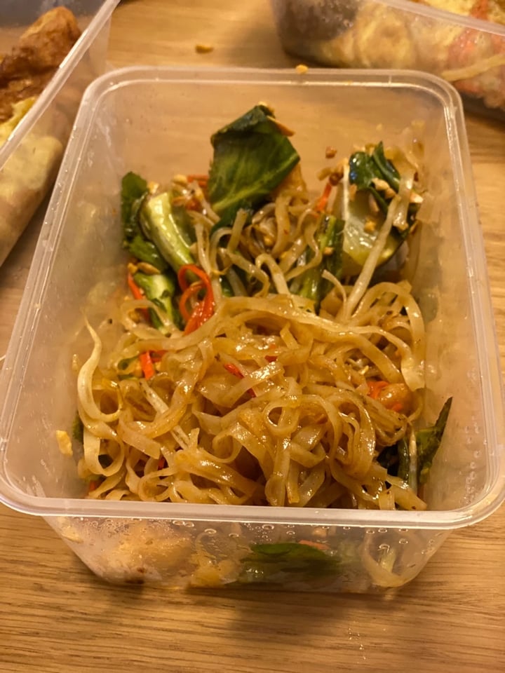 review photo of Pope Jai Thai Vegetable Pad Thai shared by @dearalyne on 23 May 2020 - review