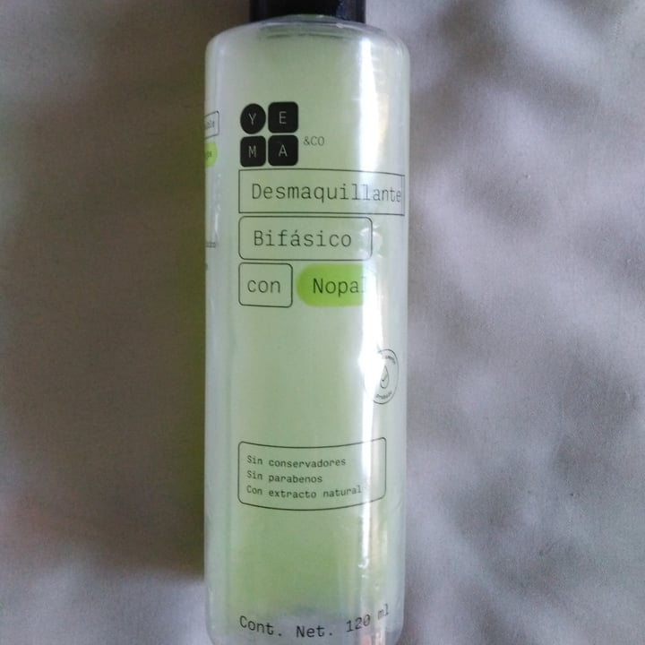 review photo of YEMA Desmaquillante bifásico, con nopal shared by @esmeraldasibaj on 23 Nov 2021 - review