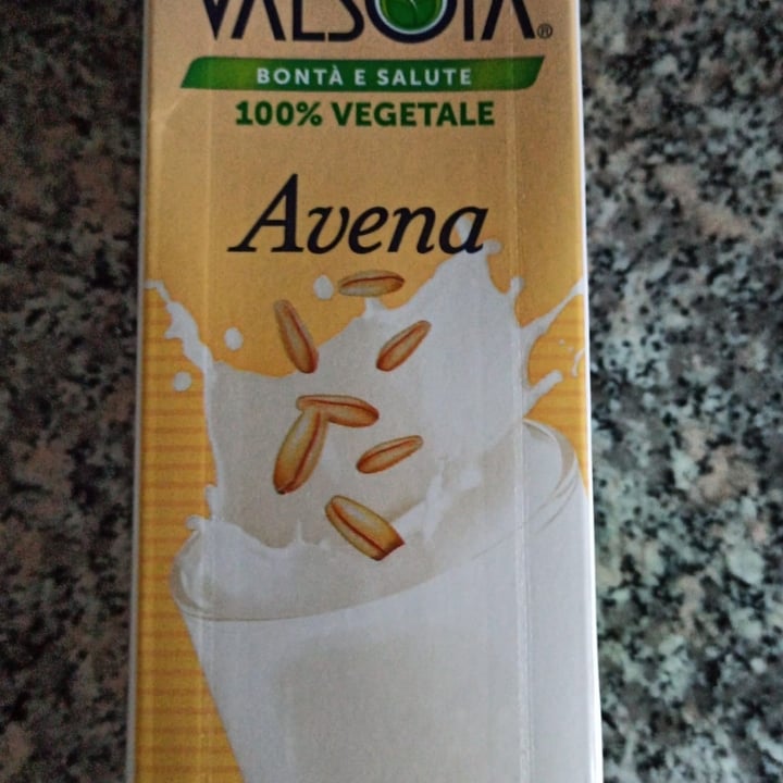 photo of Valsoia Avena/Oat Milk shared by @giulias on  14 Apr 2022 - review