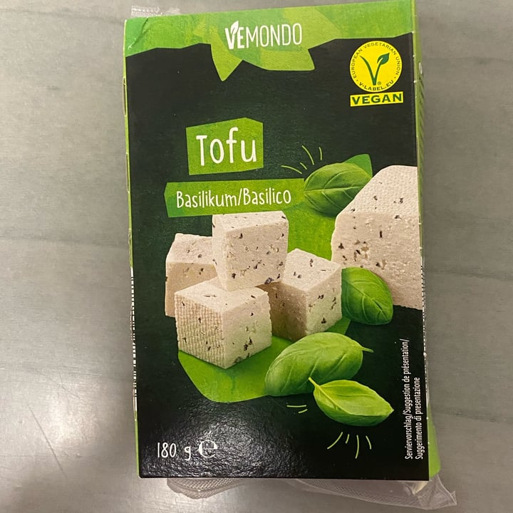 photo of Vemondo Basil tofu shared by @rossellacastle on  26 Jun 2022 - review