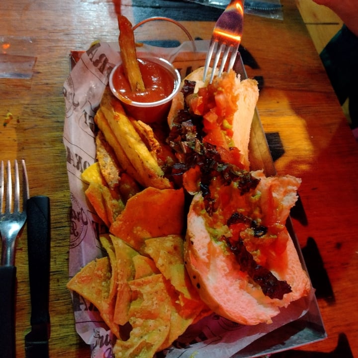 photo of Orange Bar Pancho shared by @alexis-furioso on  10 Apr 2021 - review