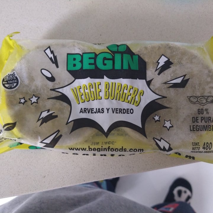 photo of Begin Veggie Burgers Arvejas Y Verdeo shared by @camibrandan on  11 Aug 2022 - review