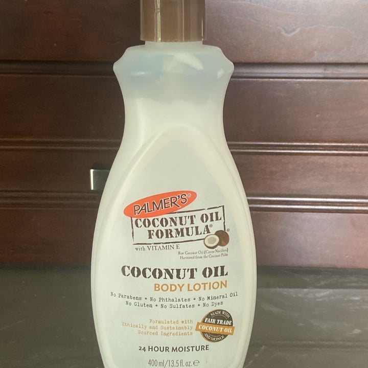 photo of Palmer's COCONUT HYDRATE DAILY BODY LOTION shared by @amersop on  19 May 2022 - review