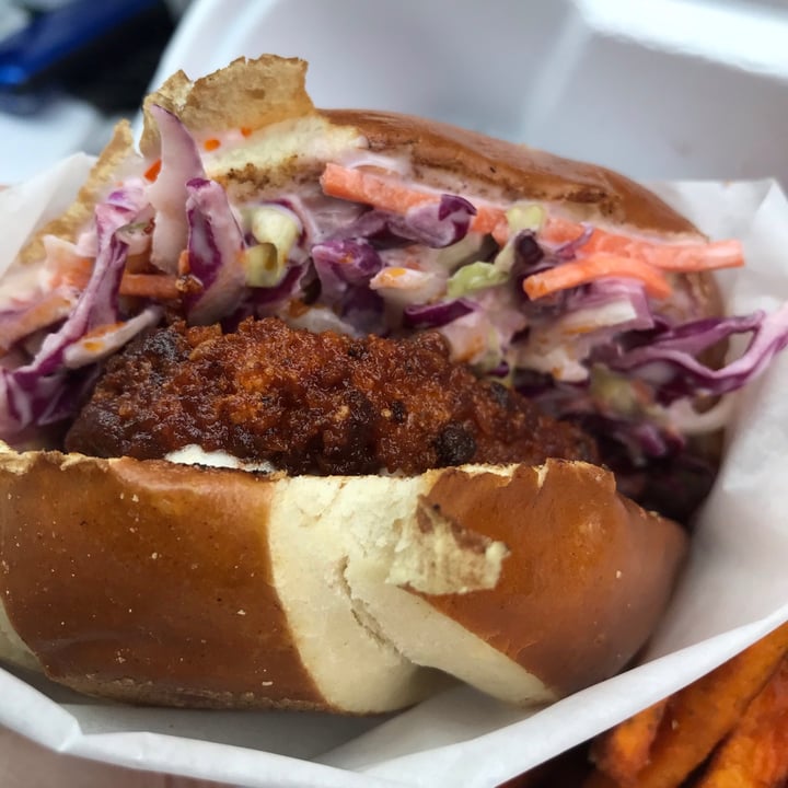 photo of Native Foods Cafe Nashville Hot Chicken Sandwich shared by @mallory17 on  05 Dec 2020 - review