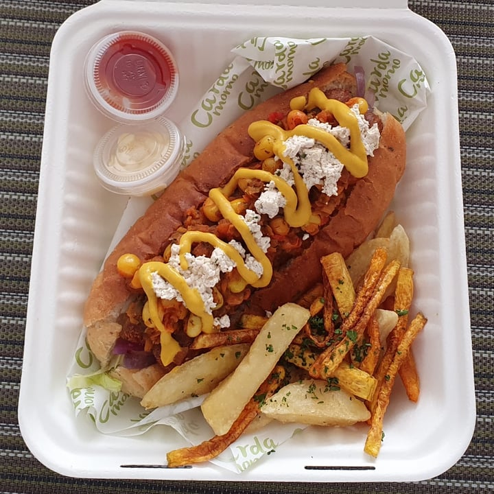 photo of Restaurante Vegano Cardamomo Hot Chili Hot Dog shared by @amcu00 on  04 Apr 2021 - review