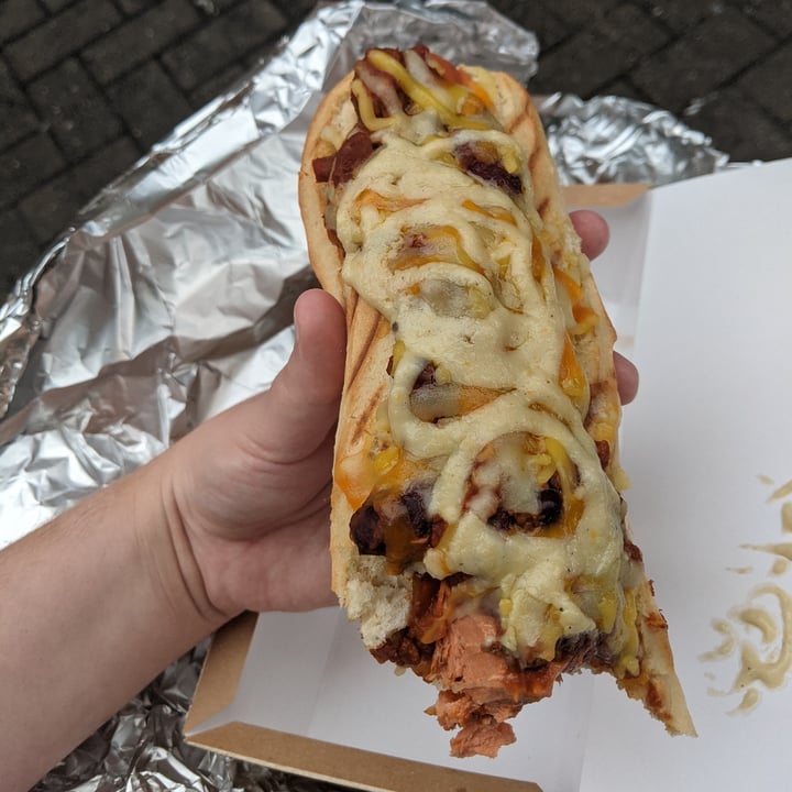 review photo of Cafe Shanti Chilli Hot Dog and Chips shared by @fajajay on 11 Sep 2021 - review