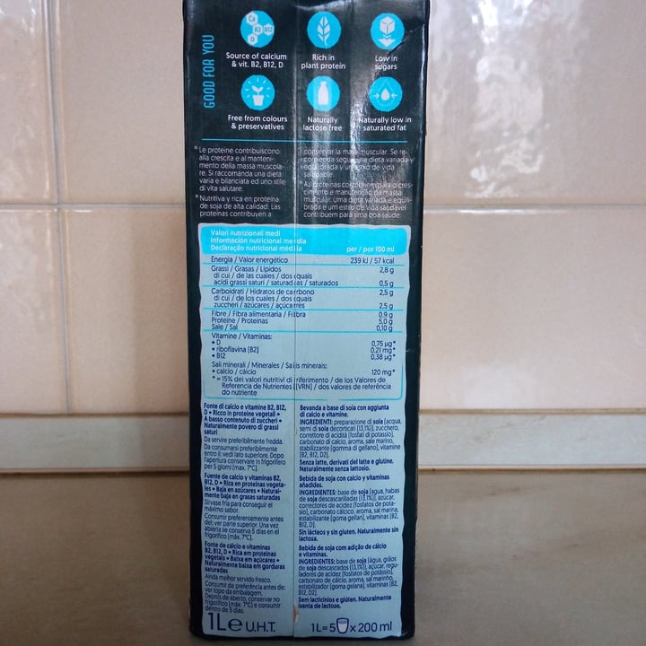 review photo of Alpro 50g plant protein shared by @adospgnuolo on 11 Nov 2022 - review