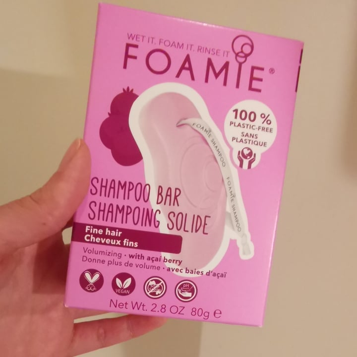 review photo of Foamie Shampoo Bar fine hair shared by @salomejaramillo on 11 Nov 2021 - review