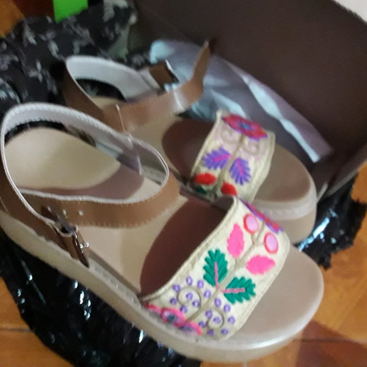 review photo of Sandalias Flora Sandalias shared by @marievegan on 20 Jan 2022 - review