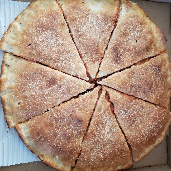 photo of Tania's Pizza Medium stuffed pizza shared by @kkappa on  10 May 2021 - review