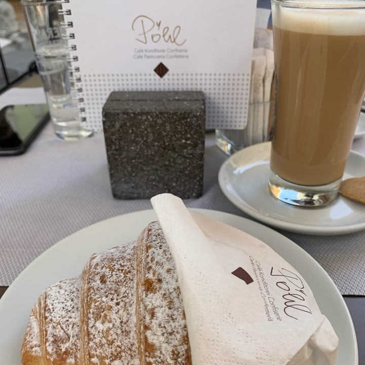 photo of Cafè Konditorei Confiserie Pöhl Colazione vegetale shared by @vendyveg22 on  18 Jun 2022 - review